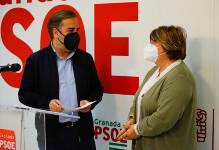 Ana Muñoz y Jacobo Calvo en rueda de prensa (PSOE)