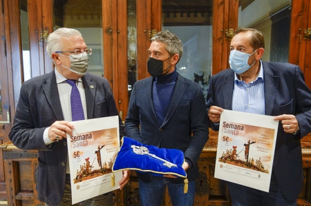Presentación de las visitas guiadas durante Semana Santa (JAVIER ALGARRA / AYUNTAMIENTO)