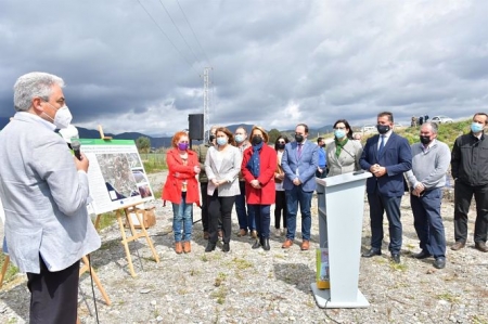 La plantación de 6.000 árboles dará vida al proyecto piloto de senda fluvial en el Guadalfeo (JUNTA DE ANDALUCÍA) La plantación de 6.000 árboles dará vida al proyecto piloto de senda fluvial en el Guadalfeo (JUNTA DE ANDALUCÍA)