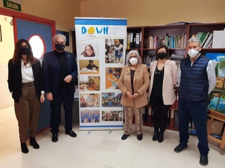 Imagen de la visita a las instalaciones de GranaDown (AYTO. GRANADA) 