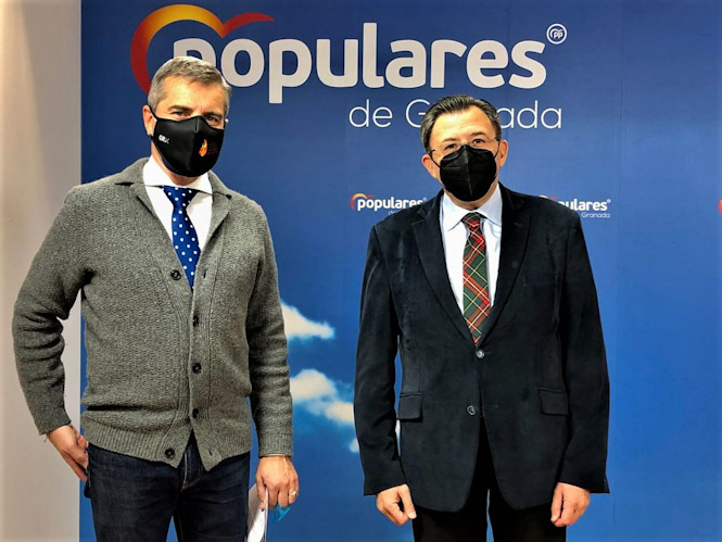 César Díaz y Carlos Ruiz Cosano han presentado la mesa de trabajo (PP) 