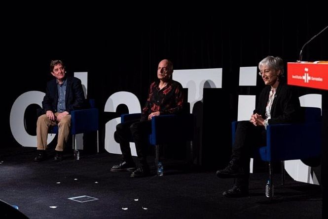 El músico Antonio Arias presenta `Hola Tierra` (INSTITUTO CERVANTES) 