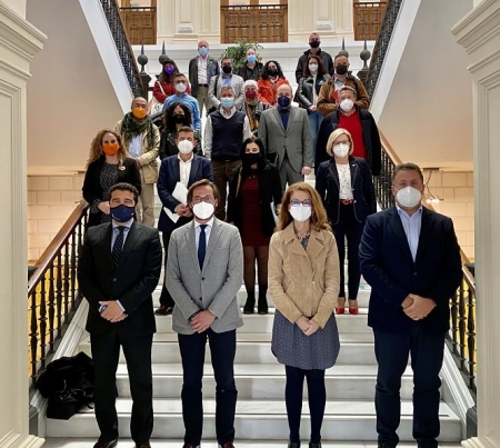 Participantes en el foro de inmigración (JUNTA) Participantes en el foro de inmigración (JUNTA)