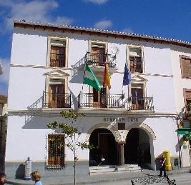 Fachada del Ayuntamiento de Cúllar (PSOE)