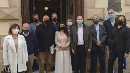 Visita de Macarena Olona a Guadix (VOX) 