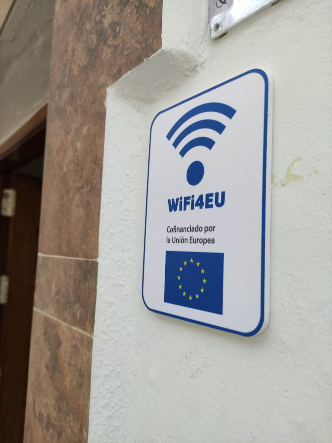 Punto gratuito de Wifi en años Guájares (AYTO. LOS GUÁJARES)