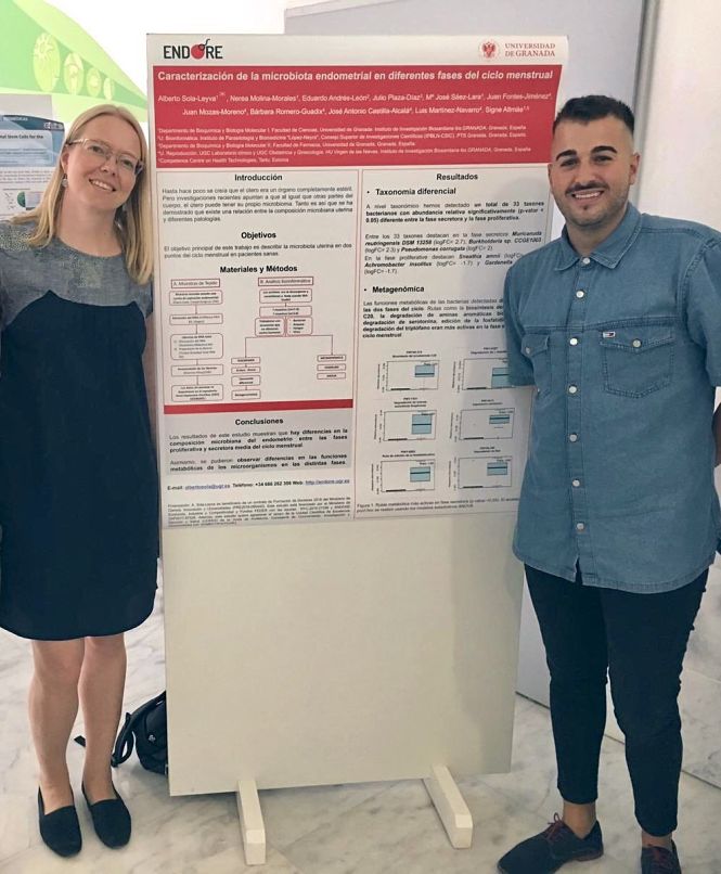 Los autores de este artículo presentan sus resultados. Signe Altmäe, investigadora principal, y Alberto Sola-Leyva, primer autor del trabajo (UGR)