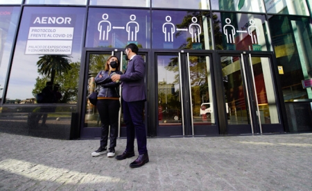 Imagen de la visita al Palacio de Congresos (PSOE)