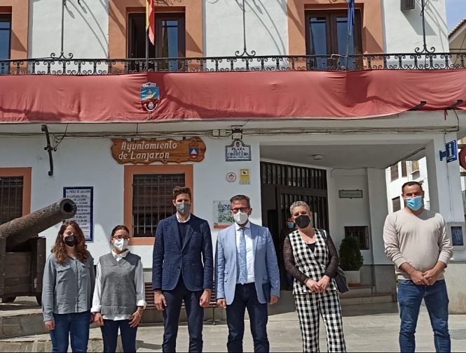 Imagen de la visita a Lanjarón (JUNTA)