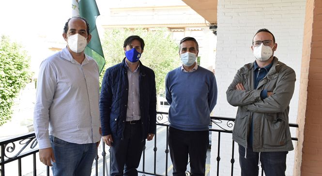 Foto de familia tras la firma del convenio (PURISIMA CONCEPCIÓN)