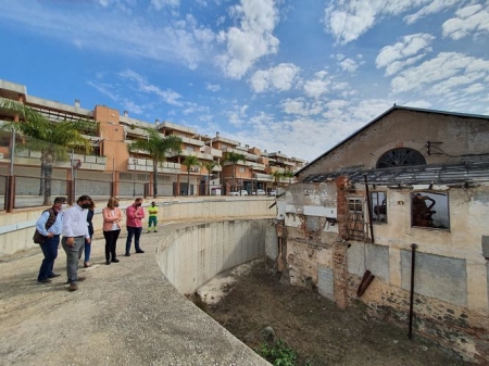 Imagen de la visita a la Fabrica del Pilar (AYTO. MOTRIL) Imagen de la visita a la Fabrica del Pilar (AYTO. MOTRIL)