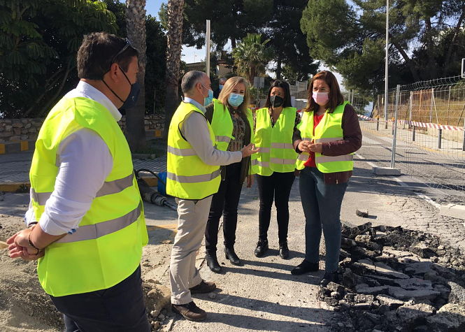 Imagen de la visita a las obras en Velilla (MDAD. COSTA TROPICAL)