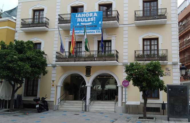 Fachada del Ayuntamiento de Almuñécar (AYTO. ALMUÑÉCAR)