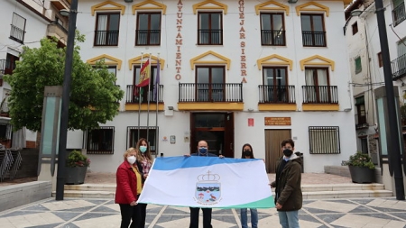 Nueva bandera de Güejar Sierra (AYTO. GÜEJAR SIERRA)