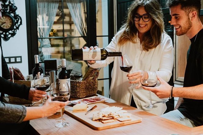 Plataforma `La abuela de Granada` para comercio electrónico de productos de la zona norte (LA ABUELA DE GRANADA)