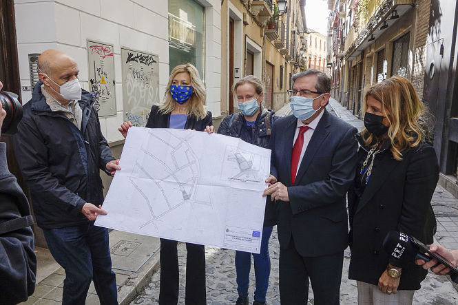 Imagen de la visita a las obras (JAVIER ALGARRA / AYUNTAMIENTO)