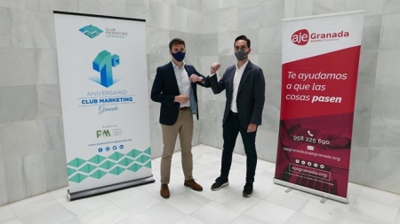 Imagen de la firma del convenio entre CNG y AJE (CLUB MAREKTING GRANADA) Imagen de la firma del convenio entre CNG y AJE (CLUB MAREKTING GRANADA)