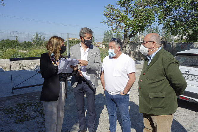 Visita a las obras del Cerrillo de Maracena (JAVIER ALGARRA /AYUNTAMIENTO) 