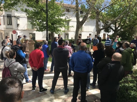 Reunión informativa en Caniles donde también asistieron los cazadores afectados (ALJISUR) Reunión informativa en Caniles donde también asistieron los cazadores afectados (ALJISUR)