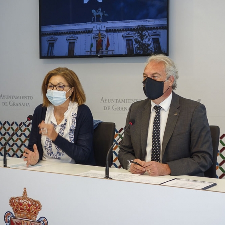 Presentación del programa de tratamiento familiar (JAVIER ALGARRA / AYUNTAMIENTO) 