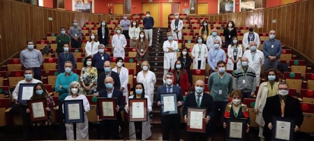 Entrega de diplomas AENOR a profesionales del Hospital Virgen de las Nieves de Granada (JUNTA DE ANDALUCÍA) 