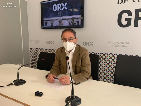 El concejal del PSOE en el Ayuntamiento de Granada, Miguel Ángel Fernández Madrid (PSOE)