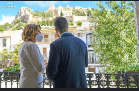 Imagen de la visita de Susana Díaz a Moclín (PSOE-A)