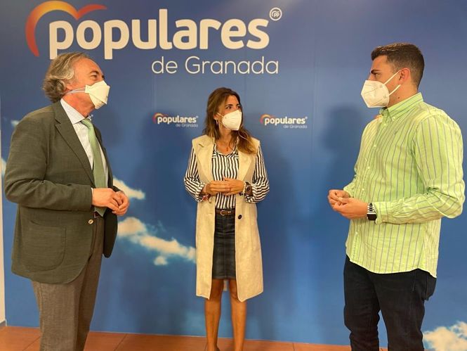 Indalecio Sánchez-Montesinos, Ana Mata y Rafael Caracuel (PP) 