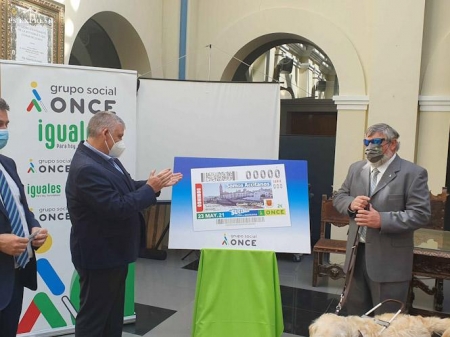 Presentación del cupón de la Once (AYTO. GUADIX)