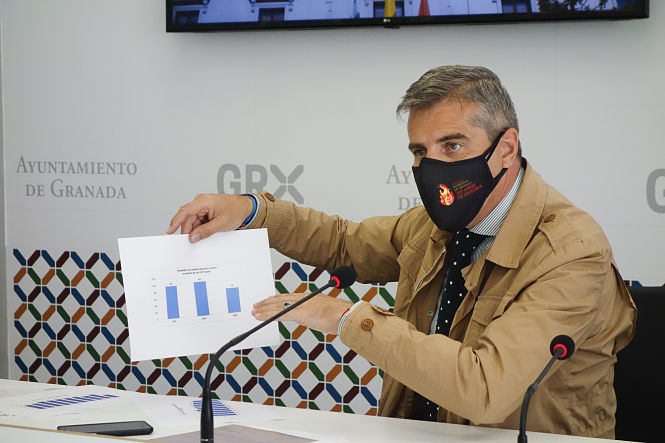El Concejal de Movilidad en el ayuntamiento de Granada, César Díaz (JAVIER ALGARRA / AYUNTAMIENTO) 