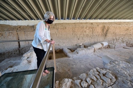 Patricia del Pozo, en la Villa Romana de Salar (JUNTA)
