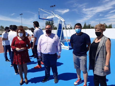 Inauguración de la pista polideportiva (IU)