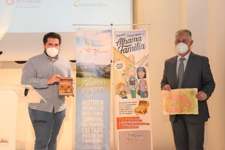 Presentaciónd e Alhama de Granada en FITUR (JM GIL / DIPGRA)
