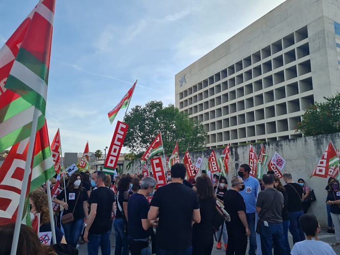Imagen de la concentración (CCOO) 