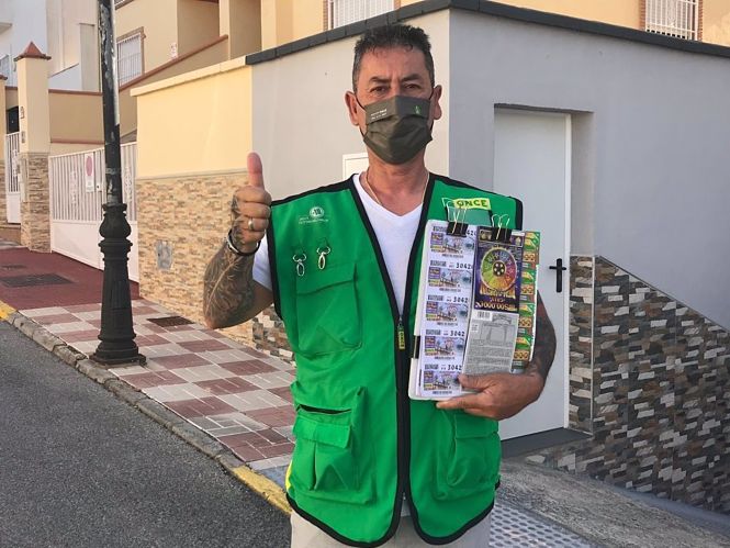 El cuponero José García Pérez (ONCE) 