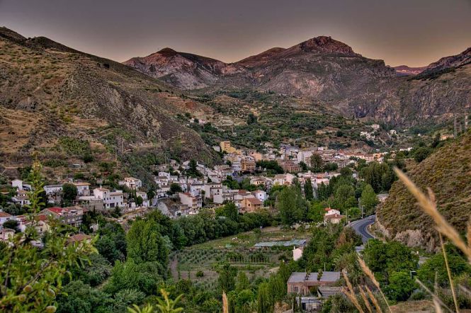 Vista panorámica de Monachil (AYTO. MONACHIL)