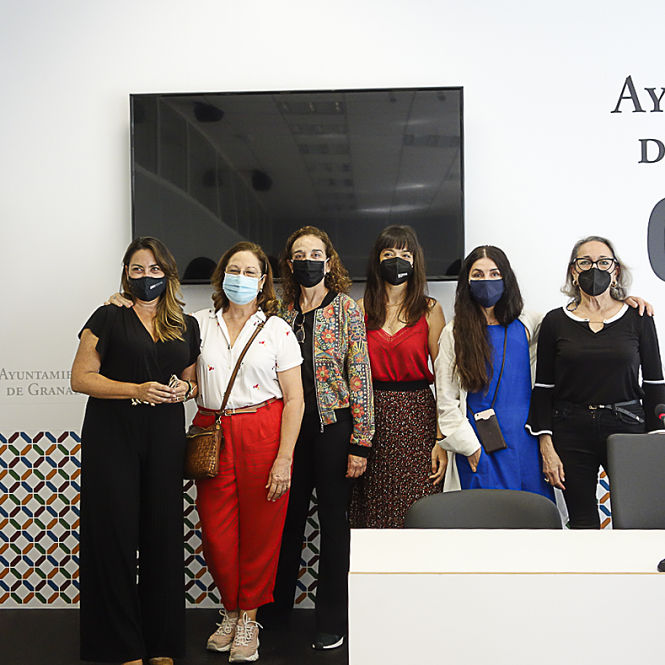 Presentación de la `La Casa de Bernarda Alba` (JAVIER ALGARRA / AYUNTAMEINTO)