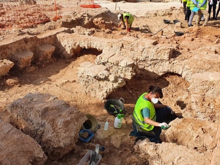 Imagen de archivo de unas excavaciones arqueológicas (AYUNTAMIENTO DE LLÍRIA) Imagen de archivo de unas excavaciones arqueológicas (AYUNTAMIENTO DE LLÍRIA)