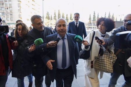 El exalcalde de Granada José Torres Hurtado, llegando al macrojuicio por el caso Serrallo, en el que salió absuelto (ÁLEX CÁMARA - EUROPA PRESS) 