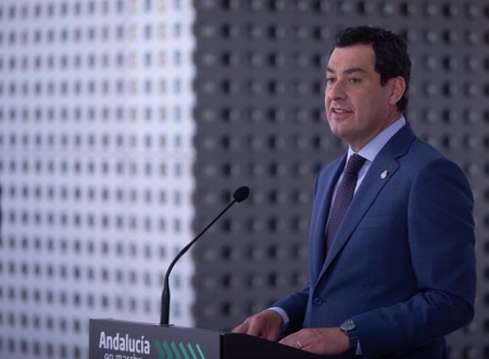 El presidente de la Junta de Andalucía, Juanma Moreno (MARÍA JOSÉ LÓPEZ - EUROPA PRESS) 