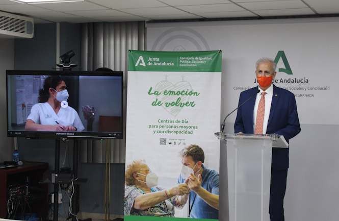 El delegado de Igualdad, Políticas Sociales y Conciliación en Granada, Manuel Montalvo (JUNTA)