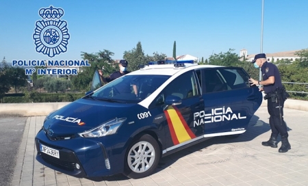 Vehículo policial (POLICÍA NACIONAL) 