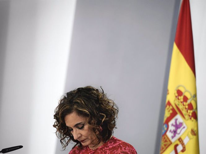 La ministra de Hacienda, María Jesús Montero, en la rueda de prensa posterior al Consejo de Ministros (EUROPA PRESS/O.CAÑAS.POOL) 