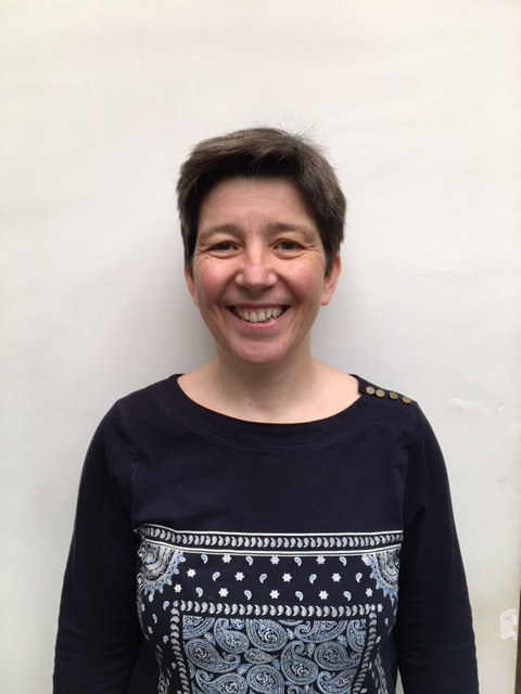 La investigadora Amparo de Píñar Prats, alumna del programa de doctorado en Psicología de la UGR, es la autora de este trabajo (UGR)