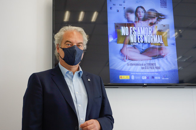 El concejal de Derechos Sociales, José Antonio Huertas ha presentado la campaña (JAVIER ALGARRA / AYUNTAMIENTO)