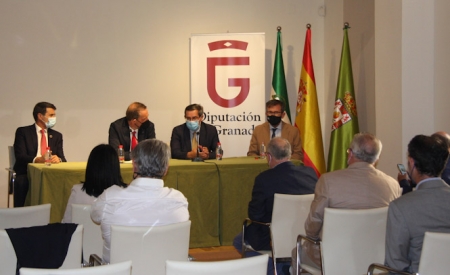 Imagen de la reunión con el Secretario de estado de turismo (DIPUTACIÓN)