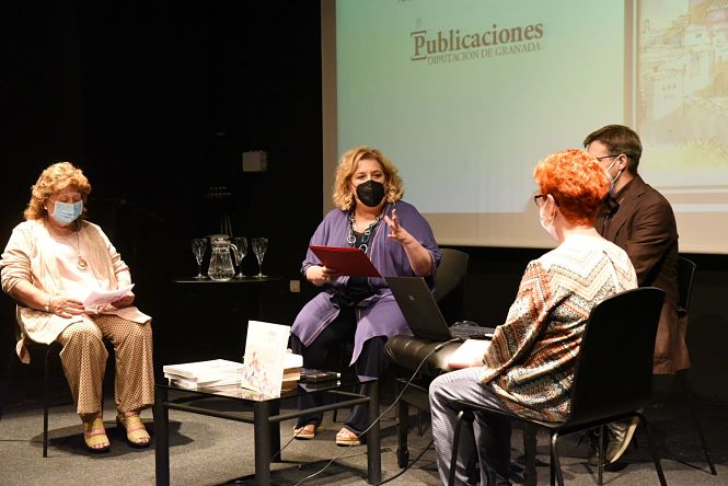 Imagen de la presentación del libro (J.M. GIL / DIPGRA)