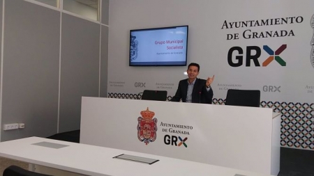 El portavoz del PSOE en el Ayuntamiento de Granada, Francisco Cuenca (EUROPA PRESS) 