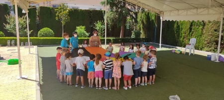 Niños participantes en el `CampaVegas` (AYTO. VEGAS DEL GENIL) Niños participantes en el `CampaVegas` (AYTO. VEGAS DEL GENIL)