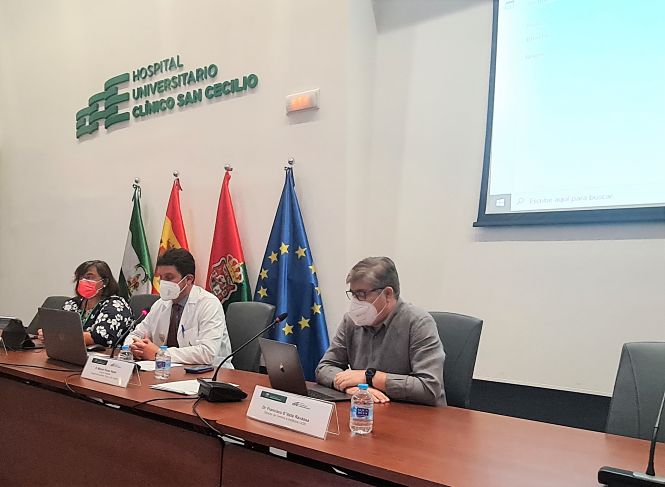 Mesa inaugural del Simposio de Medicina de Precisión (HUSC)